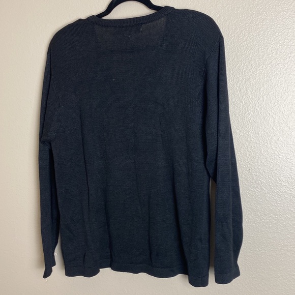 Victoria Harbour V-Neck Kitty Kat Sweater - Picture 5 of 5